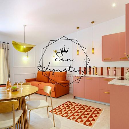 Apartment With Exceptional Charm In Historic Center Of アリカンテ エクステリア 写真